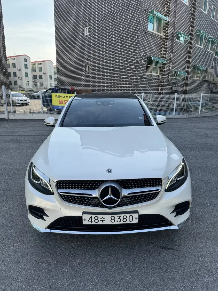 벤츠 GLC220d 프리미엄쿠페 완전 무사고 A급